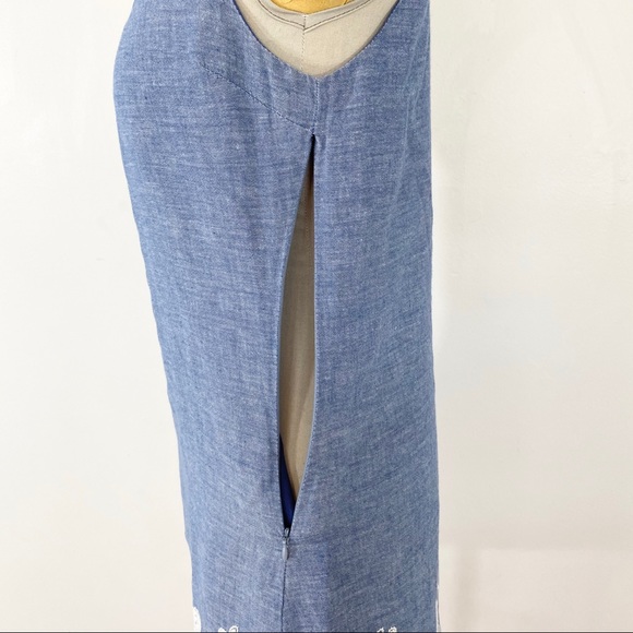 ⭐️Umgee Chambray Embroidered Dress - Picture 7 of 8